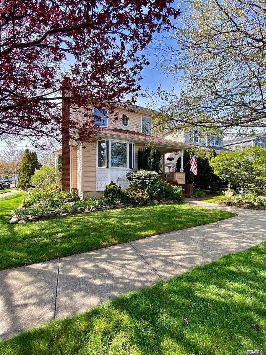 16 Regina Ave, North Bellmore, NY 11710 - photo 1