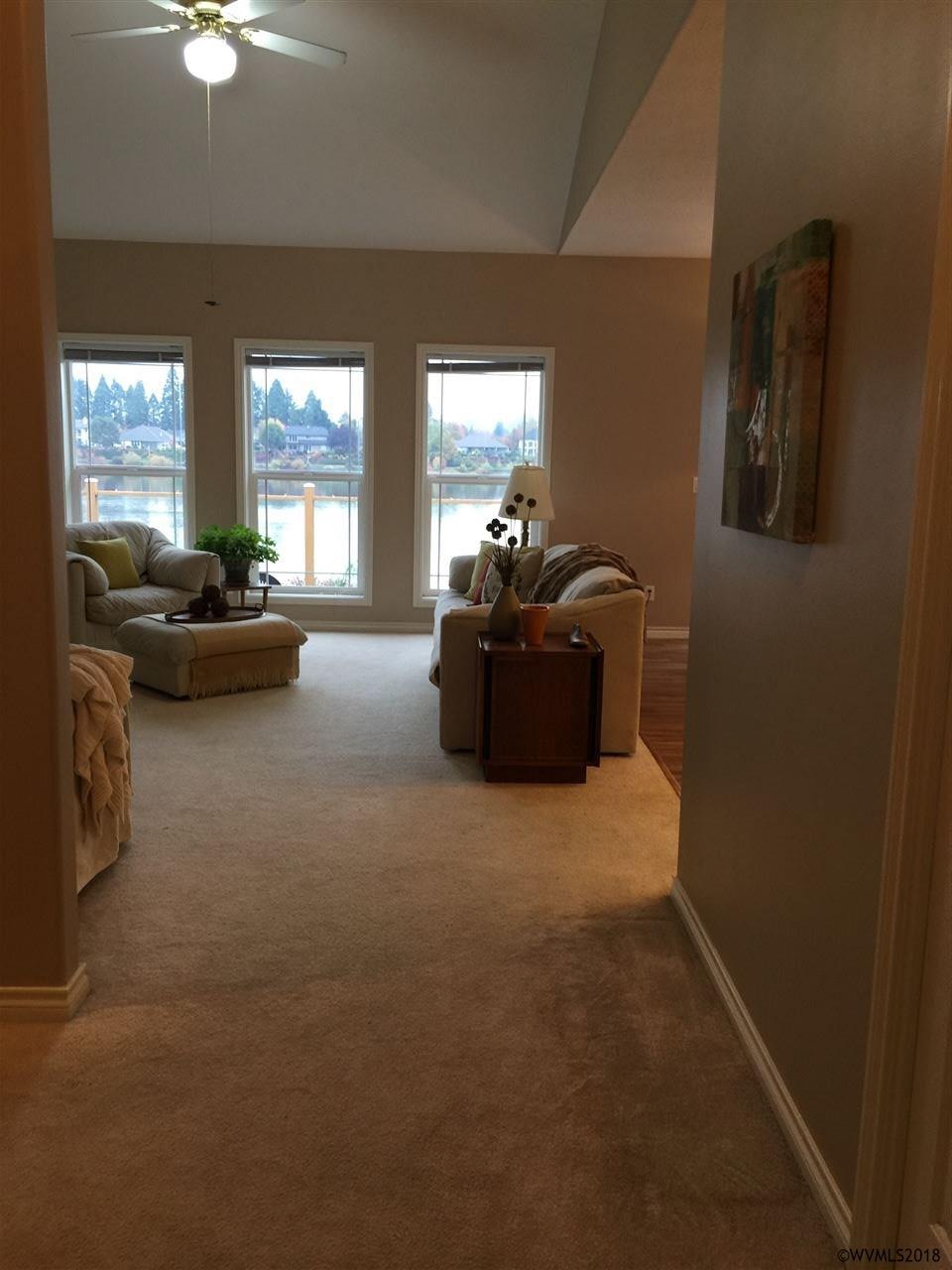 406 Lakefair Cir N, Keizer, OR 97303 - photo 1