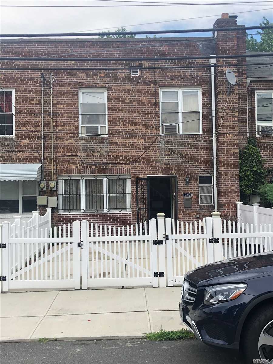 10205 187th St, Hollis, NY 11423 - photo 1