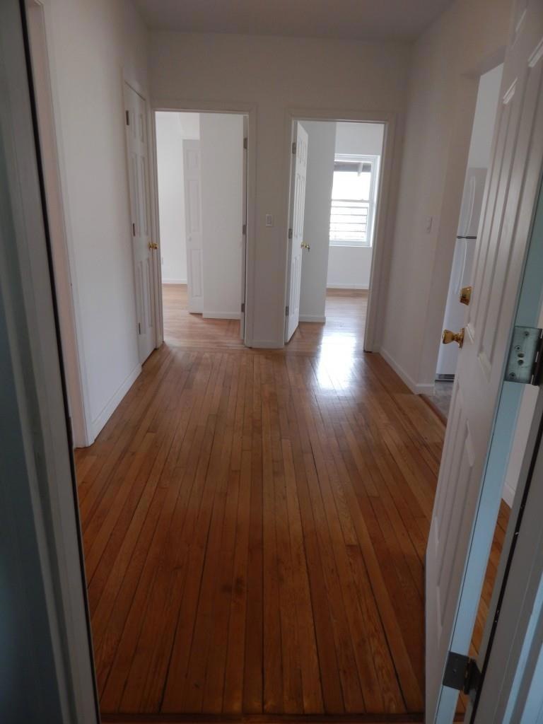 199 Valentine Ln unit 3, Yonkers, NY 10705 - photo 1