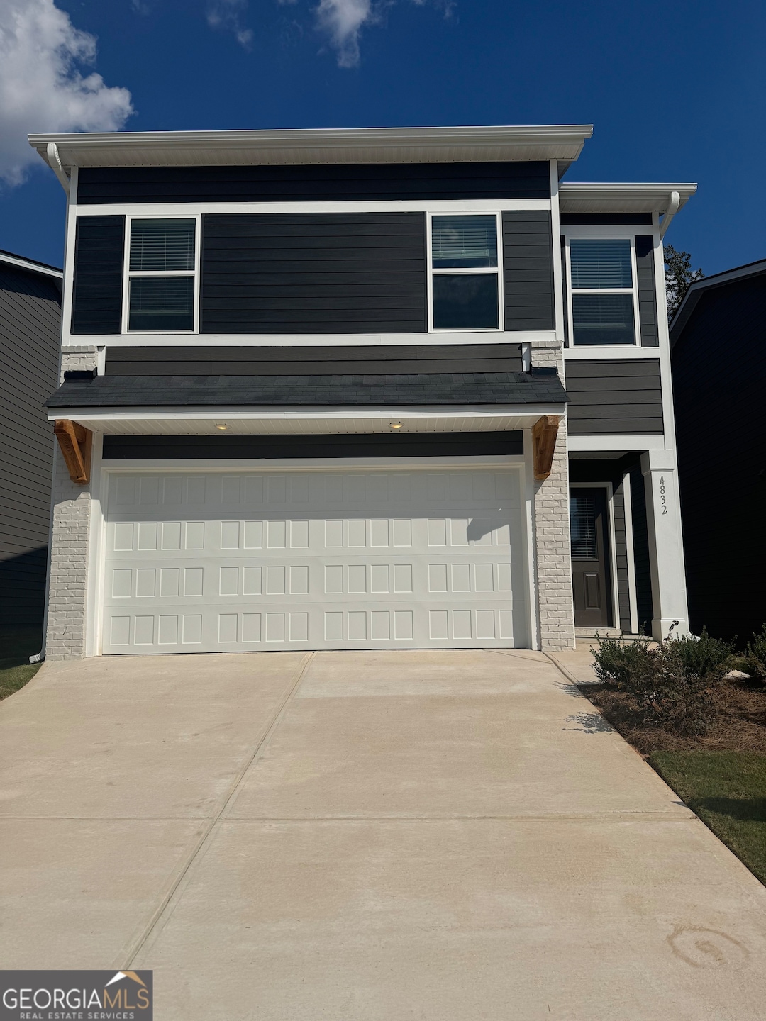 4832 Station Ln unit 12, Union City, GA 30349 - photo 1