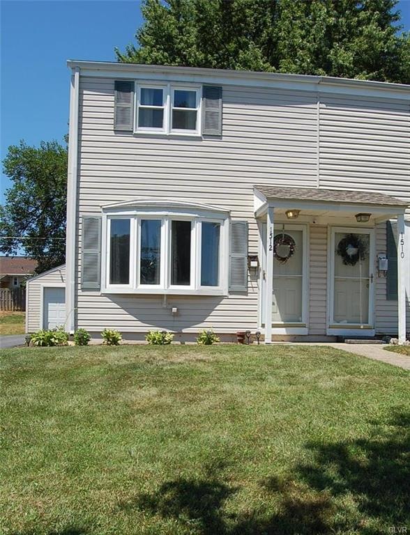 1512 Valley Rd, Bethlehem, PA 18018 - photo 1