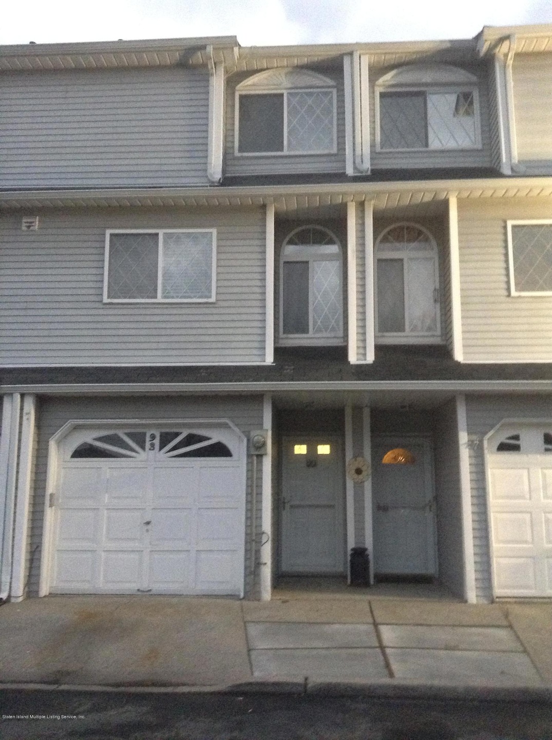 93 Simmons Ln, Staten Island, NY 10314 - photo 1