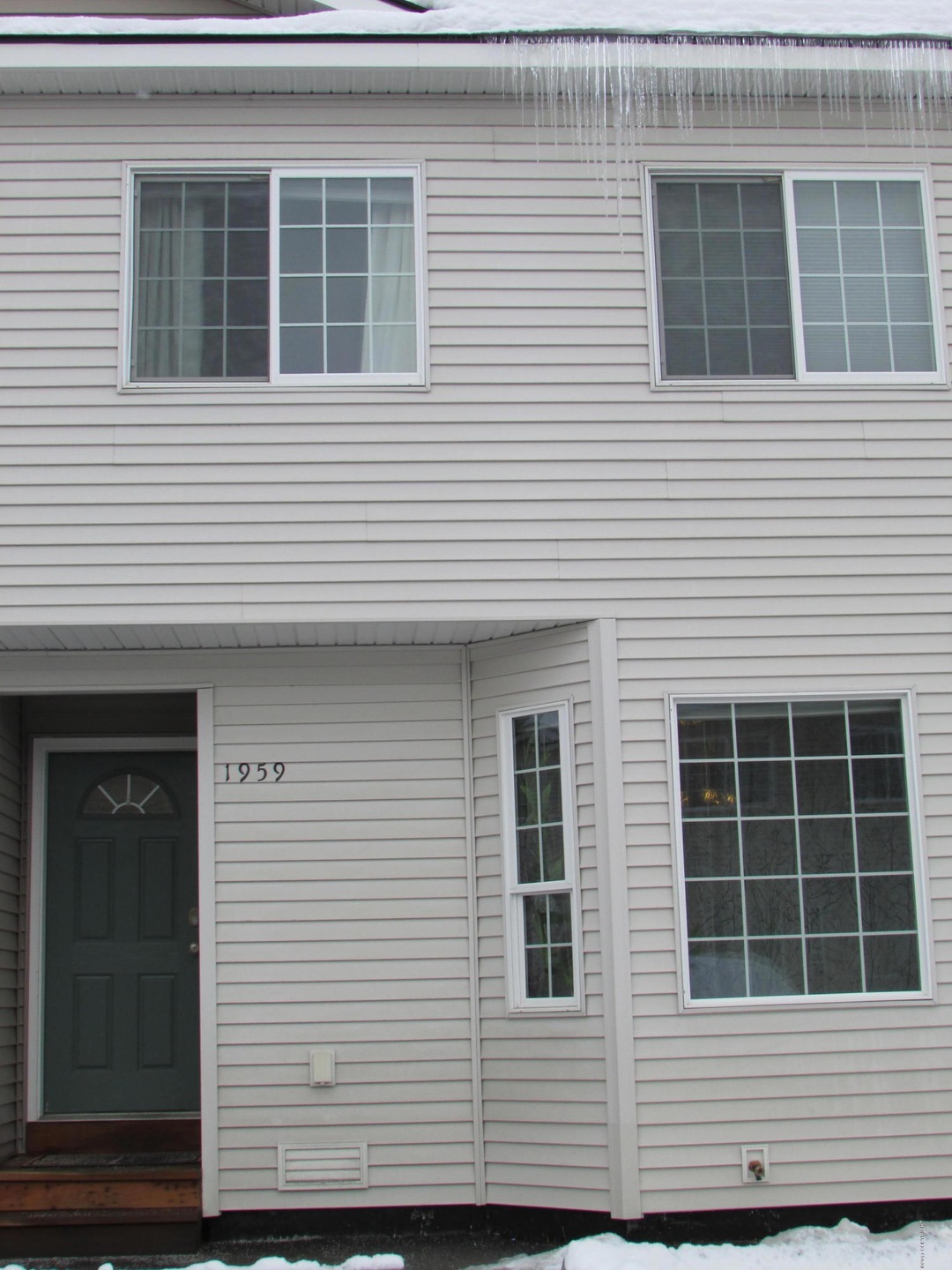 Front Exterior View