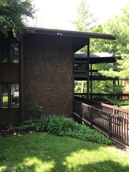 73 Osprey unit A13, Hackettstown, NJ 07840 - photo 1