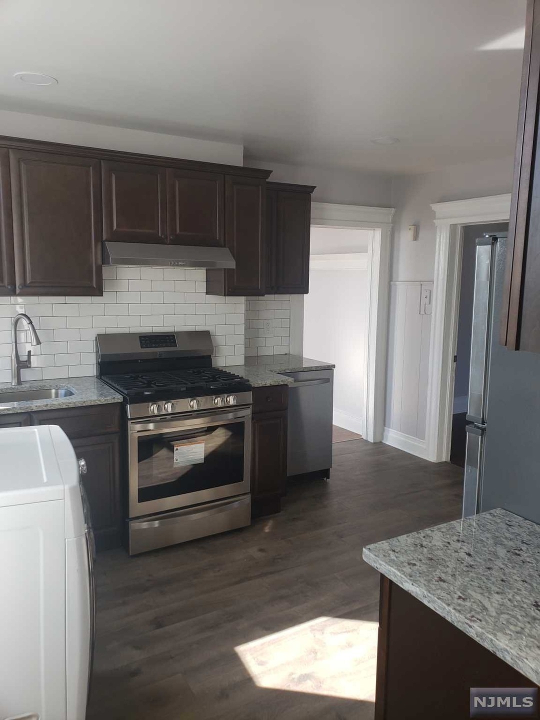 153 Johnston Ave unit 3, Kearny, NJ 07032 - photo 1