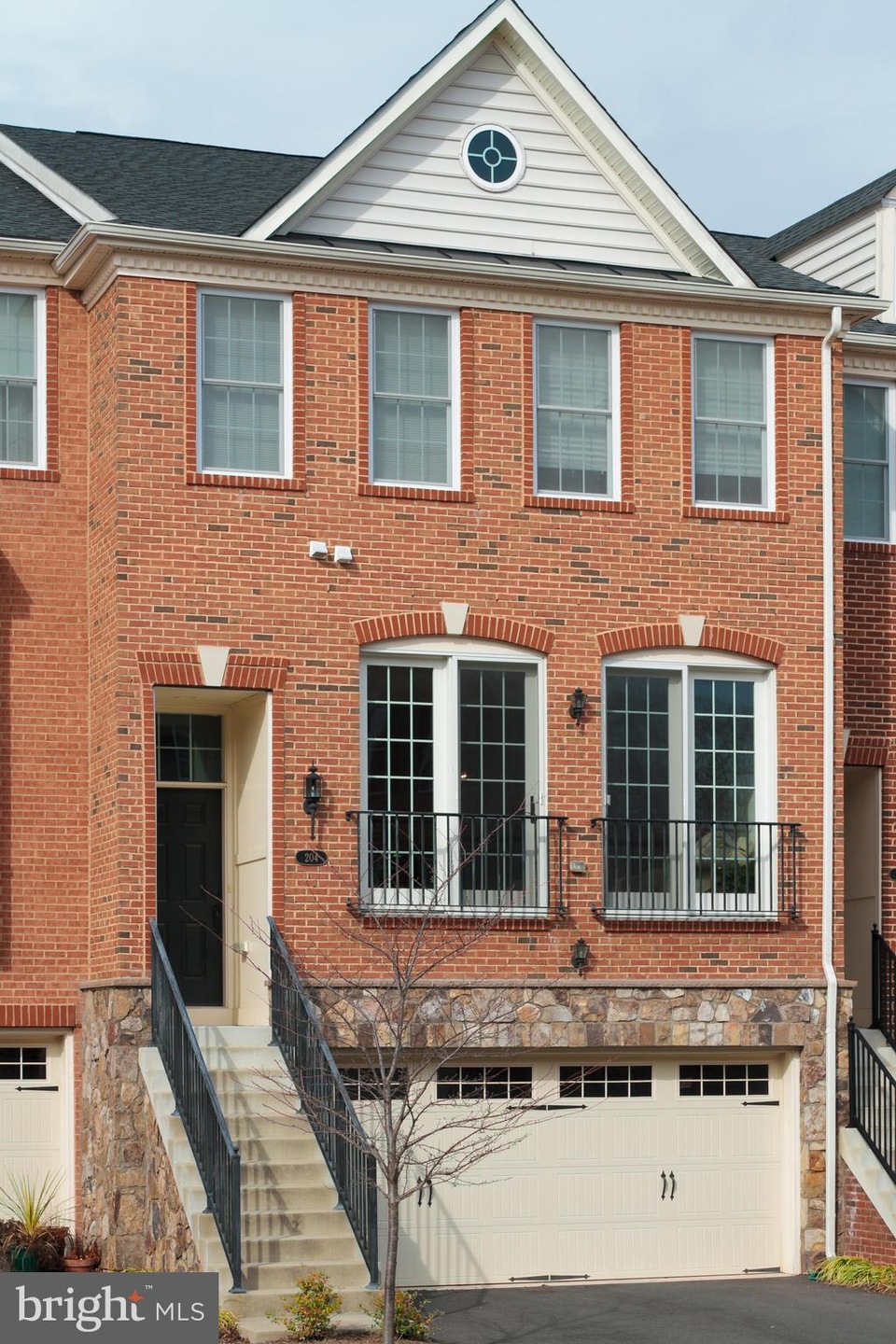 204 Croft Square, Purcellville, VA 20132 - photo 1