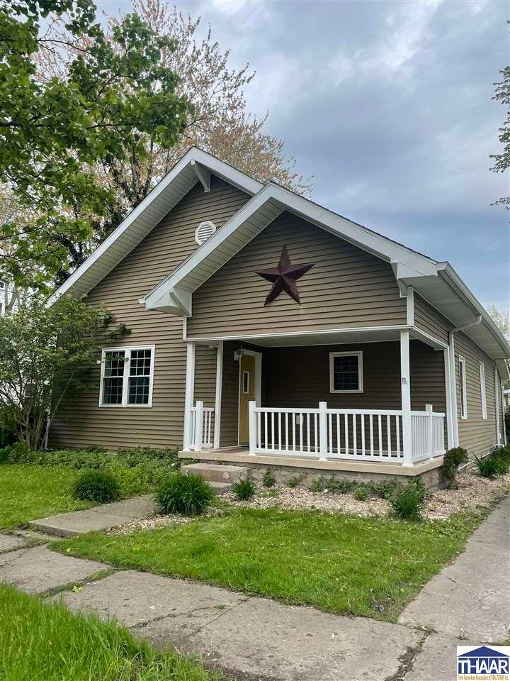 160 NW H St, Linton, IN 47441 - photo 1