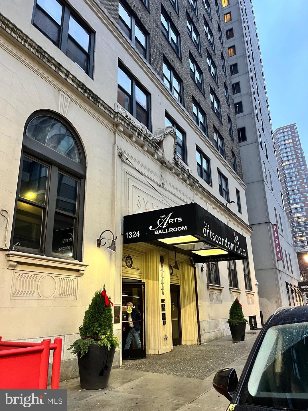 The Arts Condominium unit 1108, Philadelphia, PA 19107 - photo 1