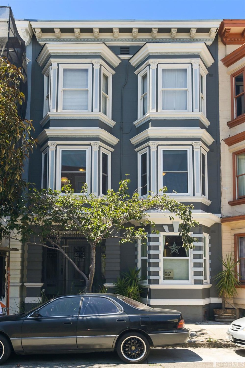 Thank you for checking out 1084 A Capp Street. Ver