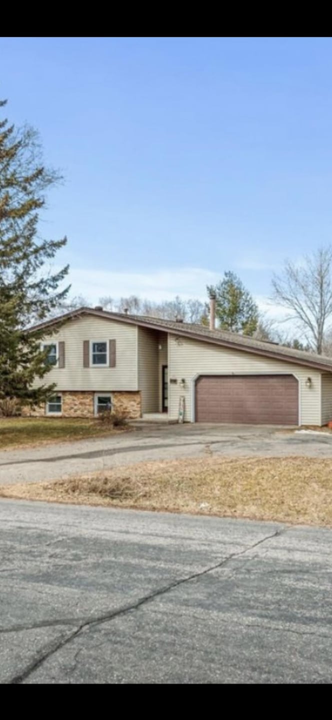 7321 151st Ave NW, Anoka, MN 55303 - photo 1