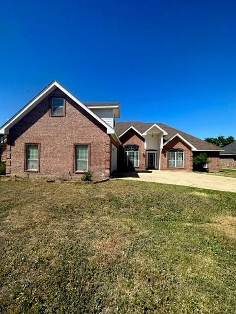 3326 White Oaks Dr, Abilene, TX 79606 - photo 1