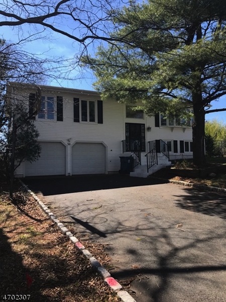 30 Woodlake Dr, Piscataway, NJ 08854 - photo 1