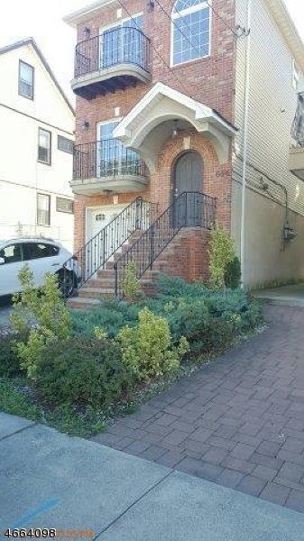 644 Court St, Elizabethport, NJ 07206 - photo 1