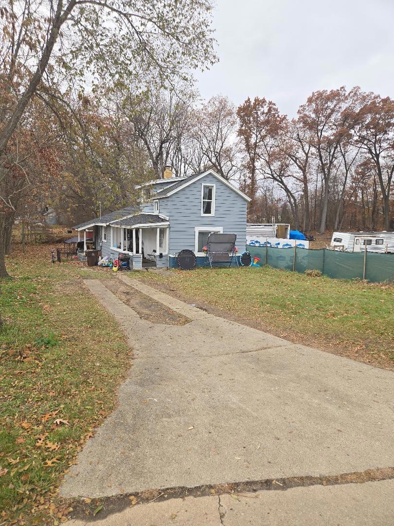 1201 Chauncey St, Albion, MI 49224 - photo 1