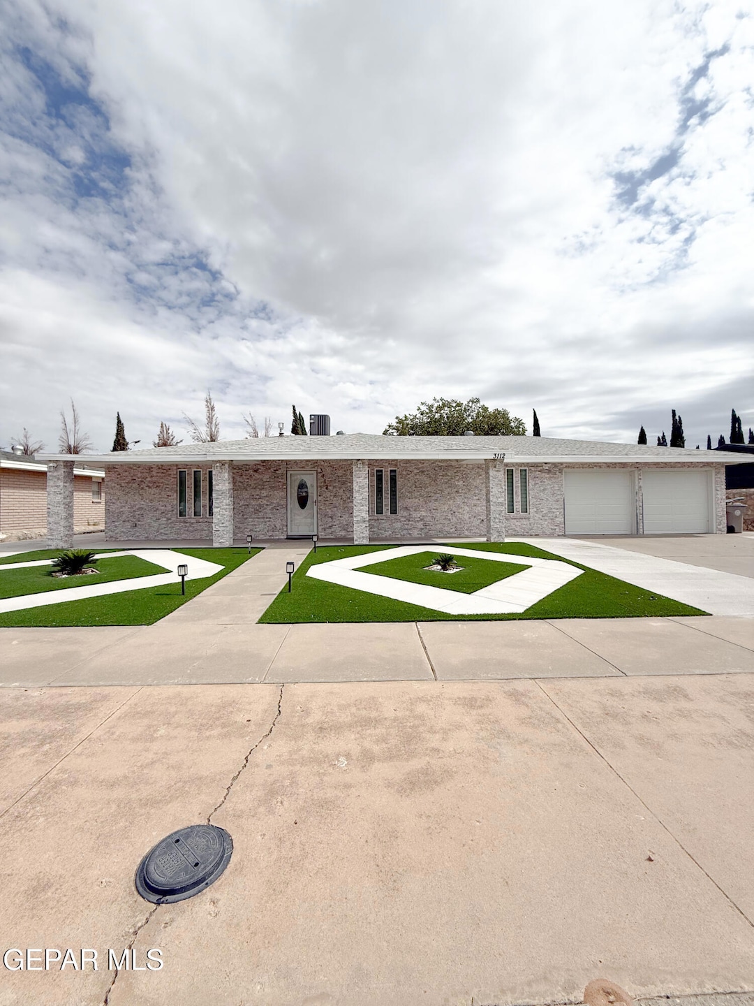 For Sale $360,000 • Co-Listing Agent