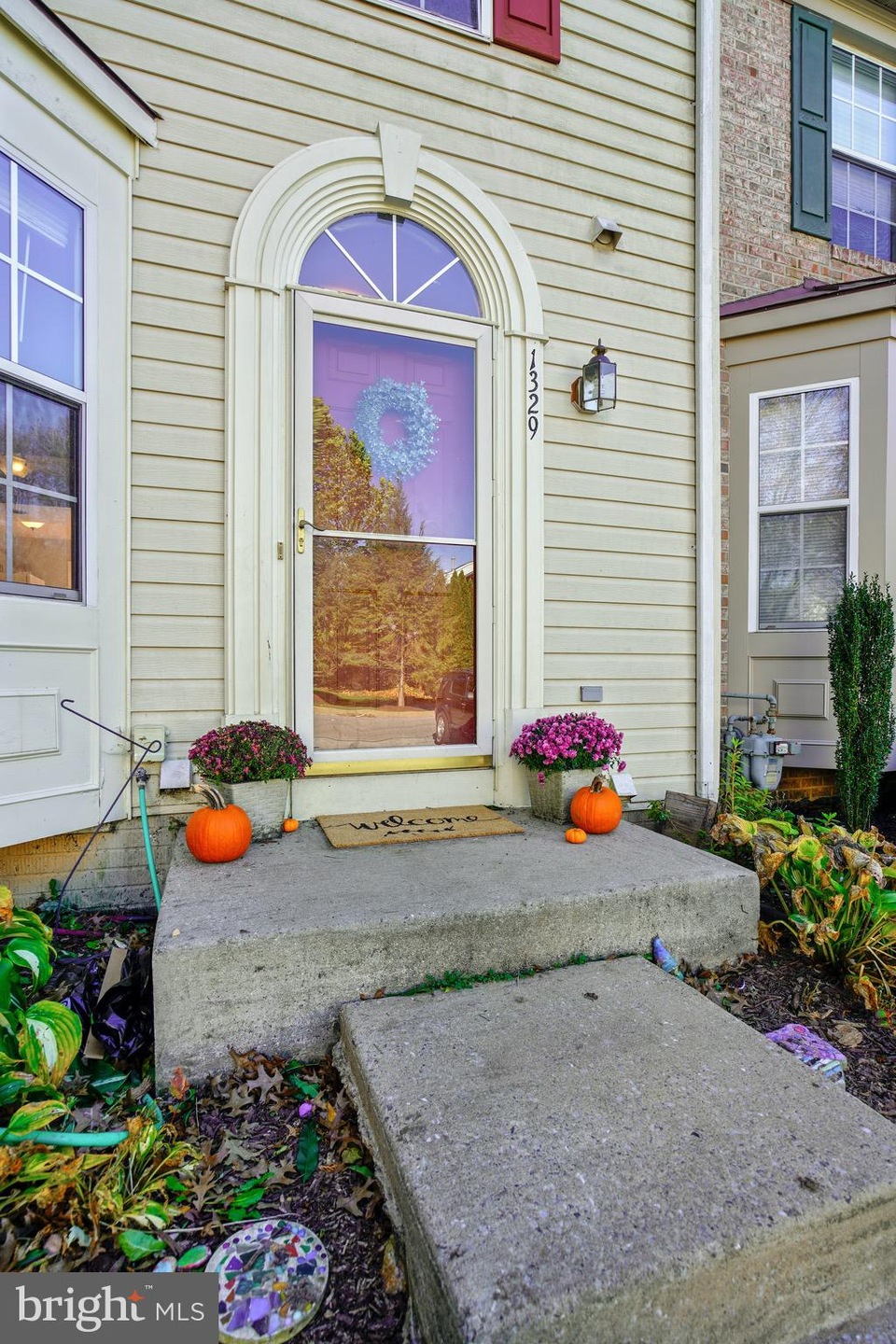 1329 Walkabout Ct unit 48, Sykesville, MD 21784 - photo 1