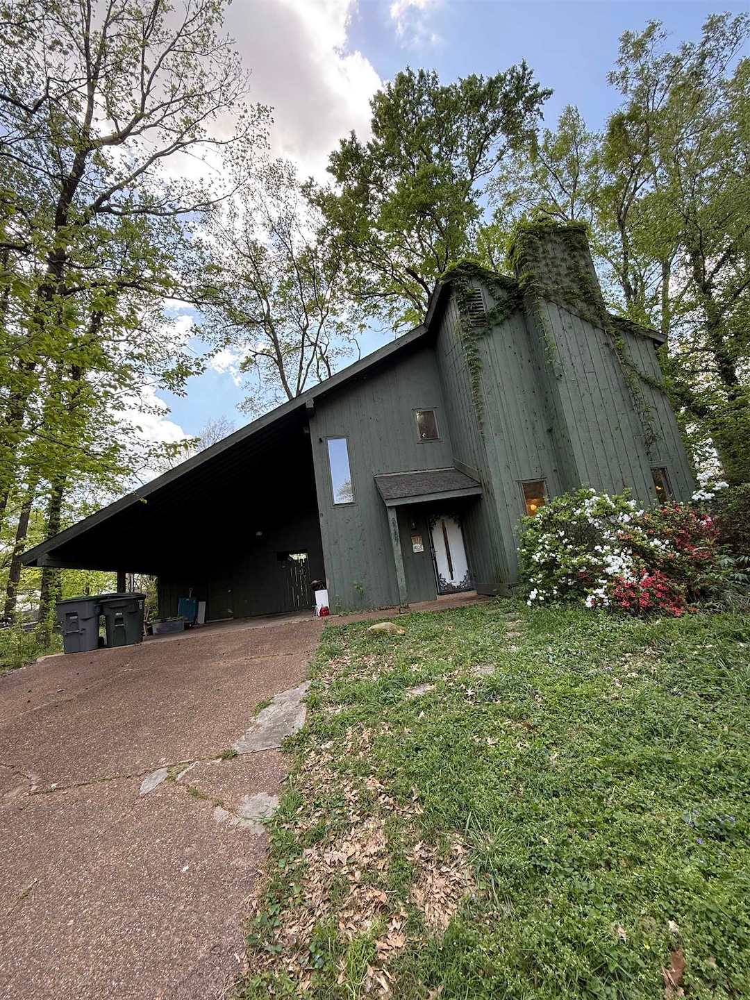 3287 Leschallas Dr, Memphis, TN 38128 - photo 1