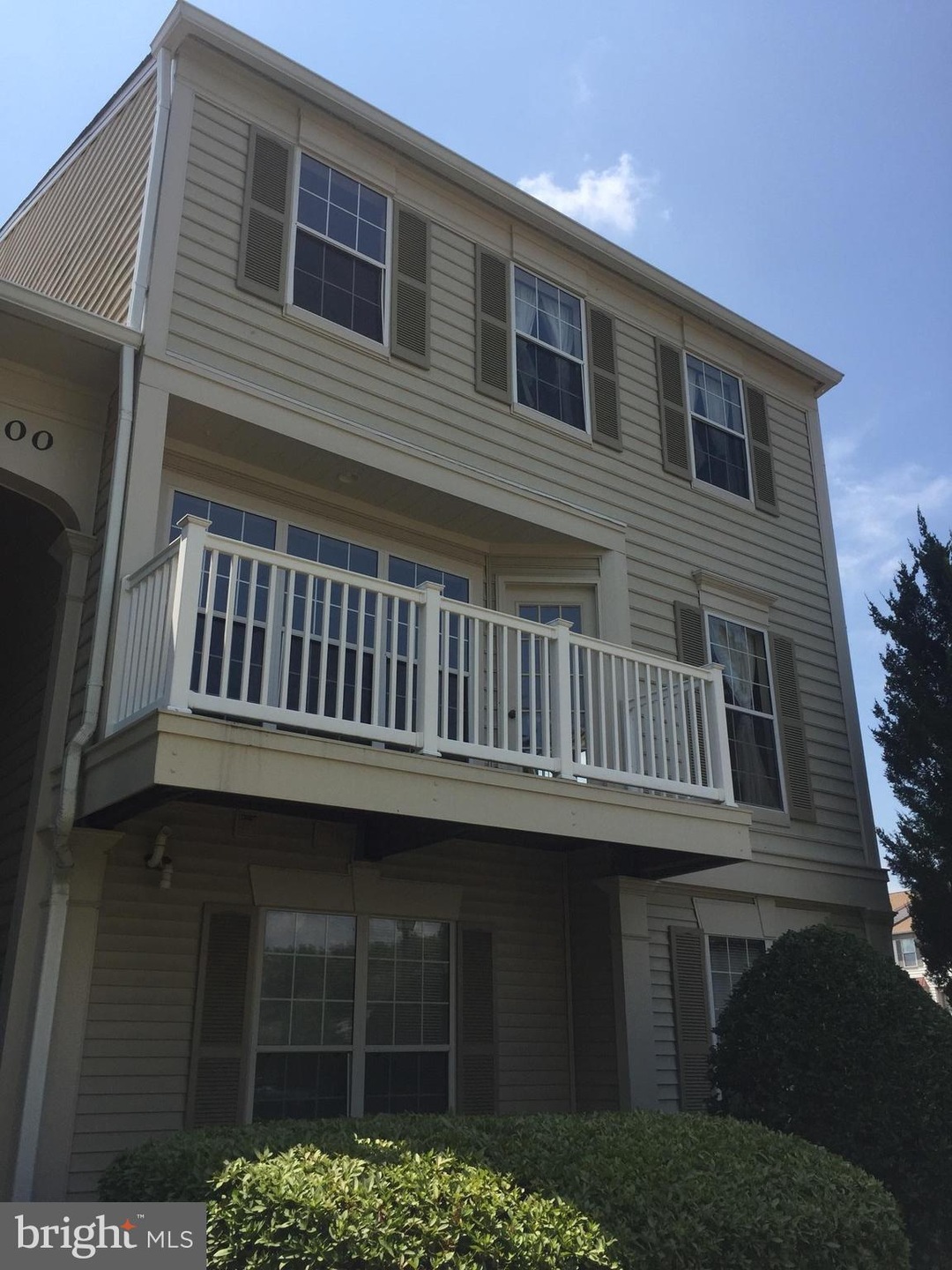 8200 Catbird Cir unit 201, Lorton, VA 22079 - photo 1