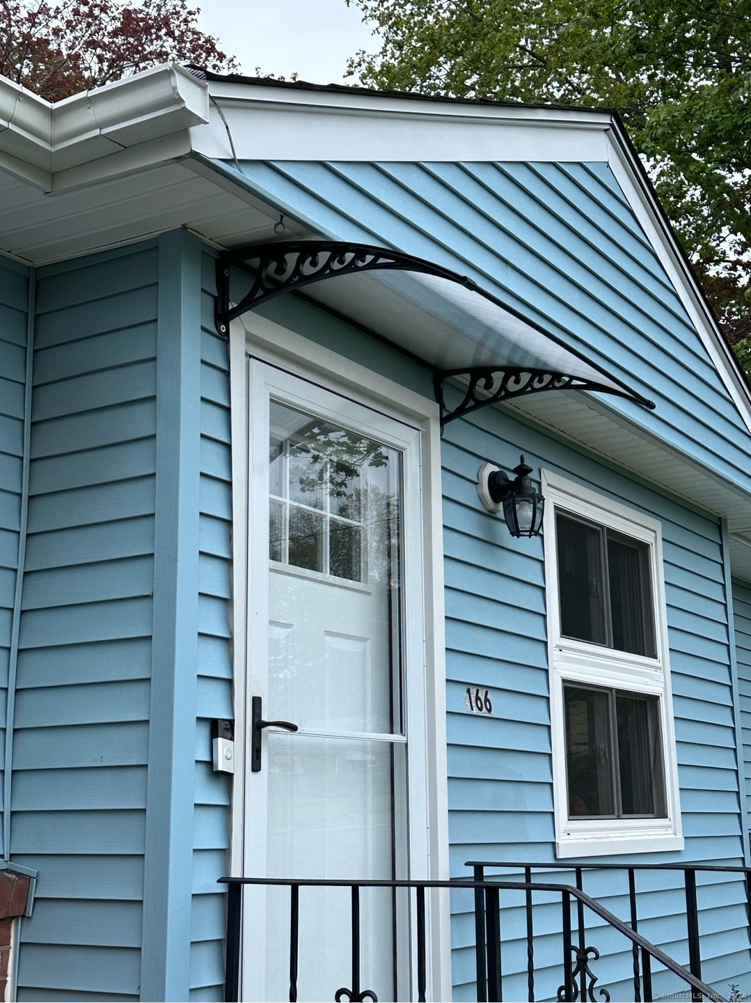 166 Bunce Rd, Wethersfield, CT 06109 - photo 1