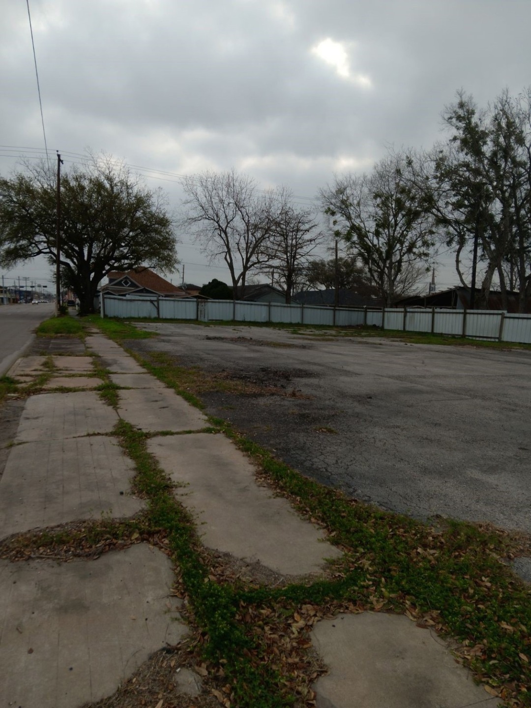 1600 Avenue H, Rosenberg, TX 77471 - photo 1