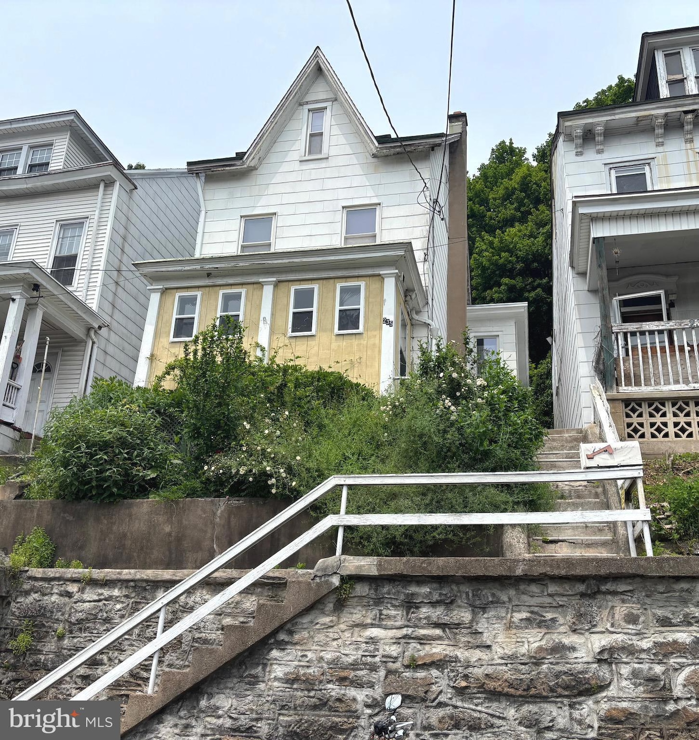 235 Chestnut St, Ashland, PA 17921 - photo 1