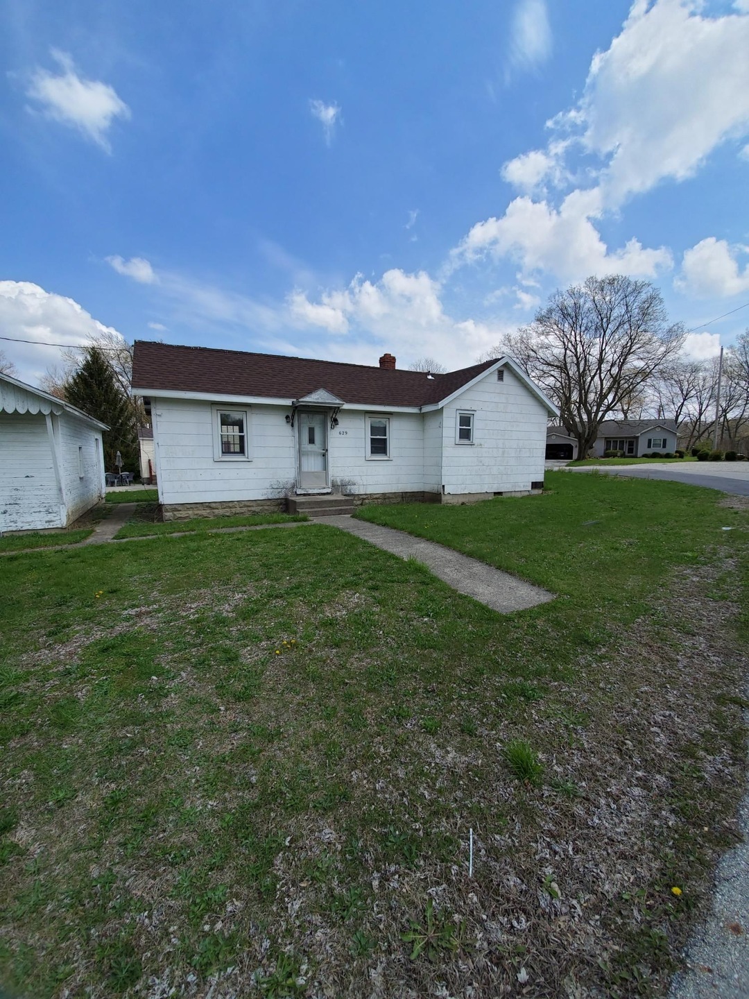 629 Mires Ln, Sidney, OH 45365 - photo 1