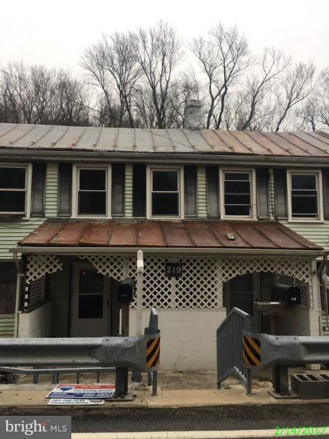 219 Jefferson Pike, Knoxville, MD 21758 - photo 1
