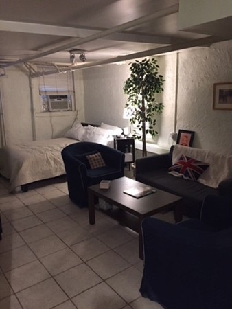 38 Bigelow St unit B, Cambridge, MA 02139 - photo 1