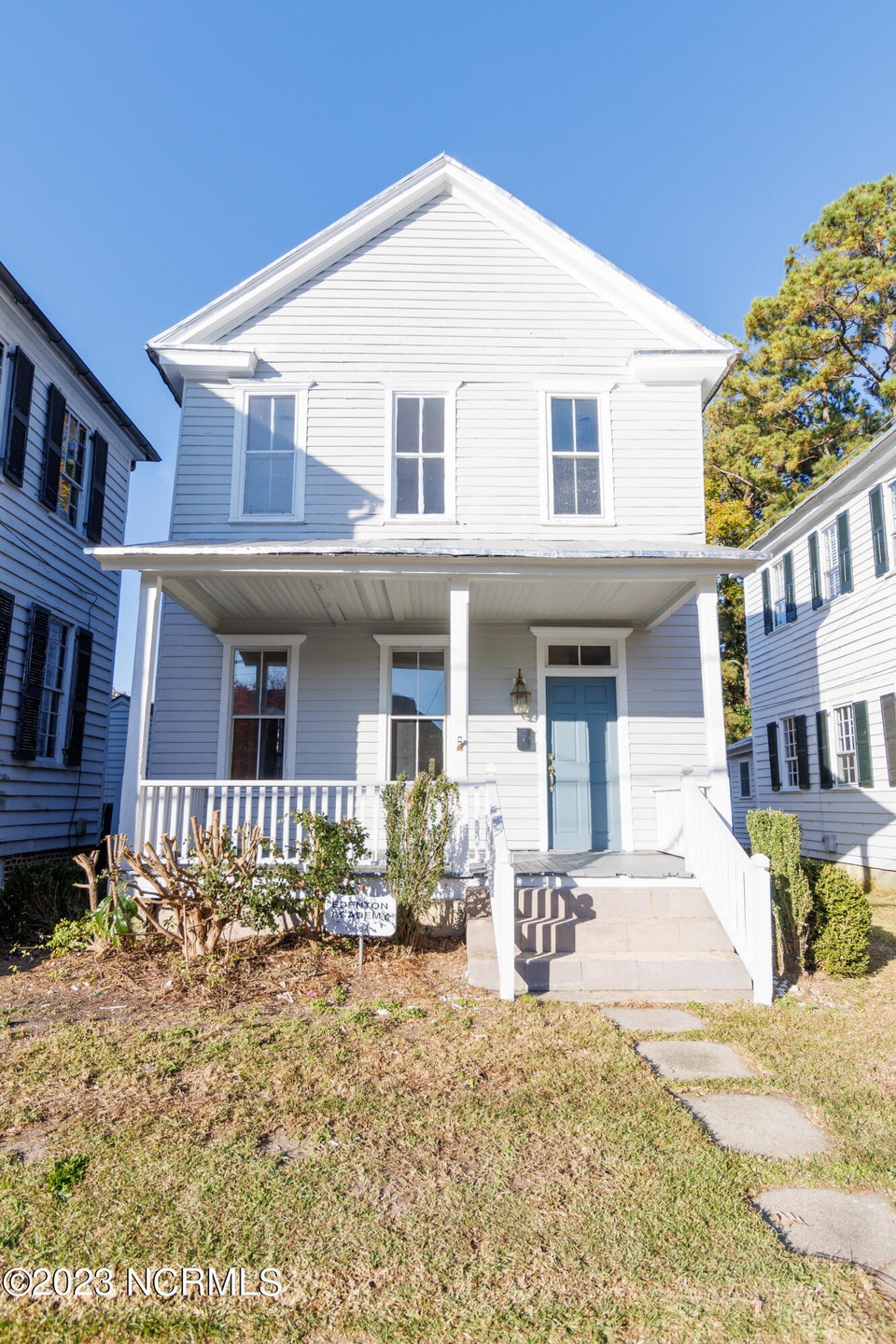 109 E Church Street_01