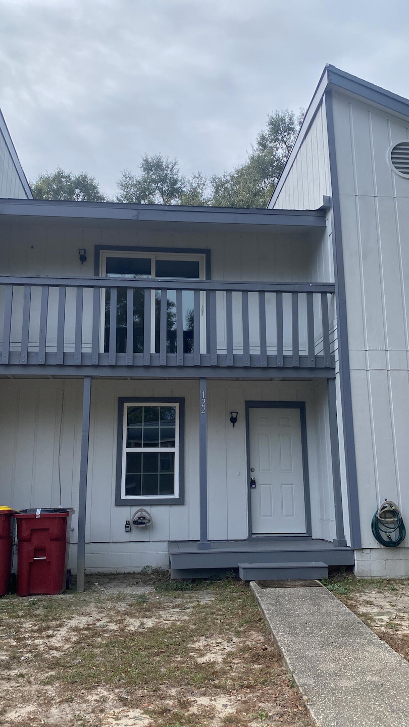 122 Hampton Dr, Crestview, FL 32539 - photo 1