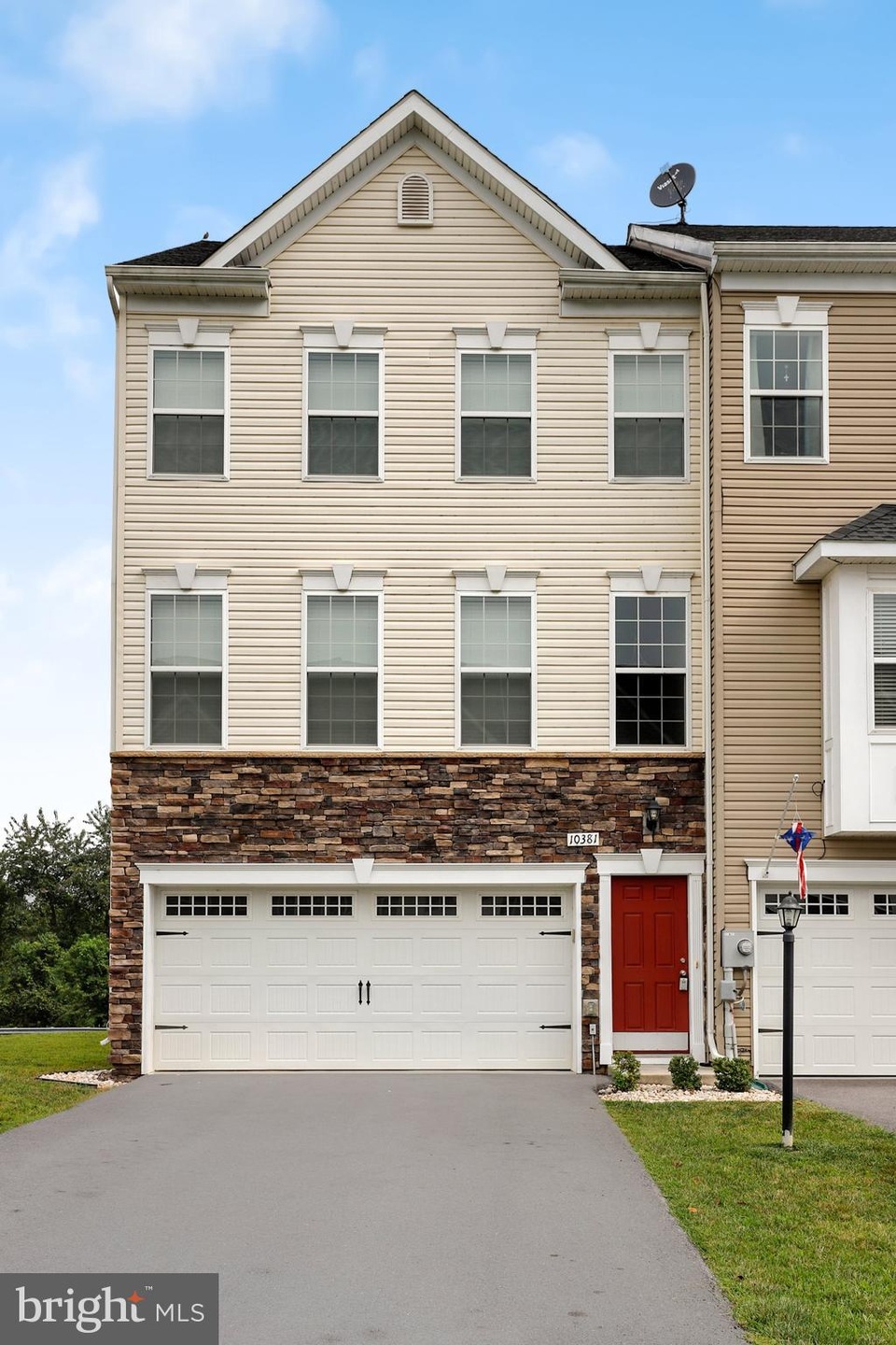 10381 Lantern Ln, Hagerstown, MD 21740 - photo 1