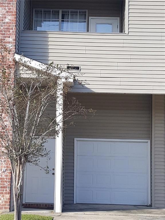 One car garage and ground floor entrance