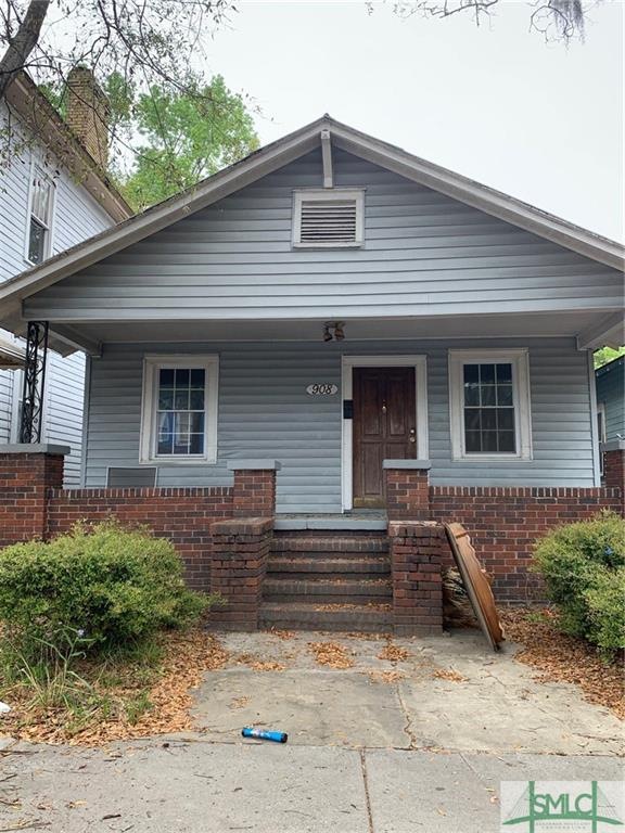 908 W 38th St, Savannah, GA 31415 - photo 1