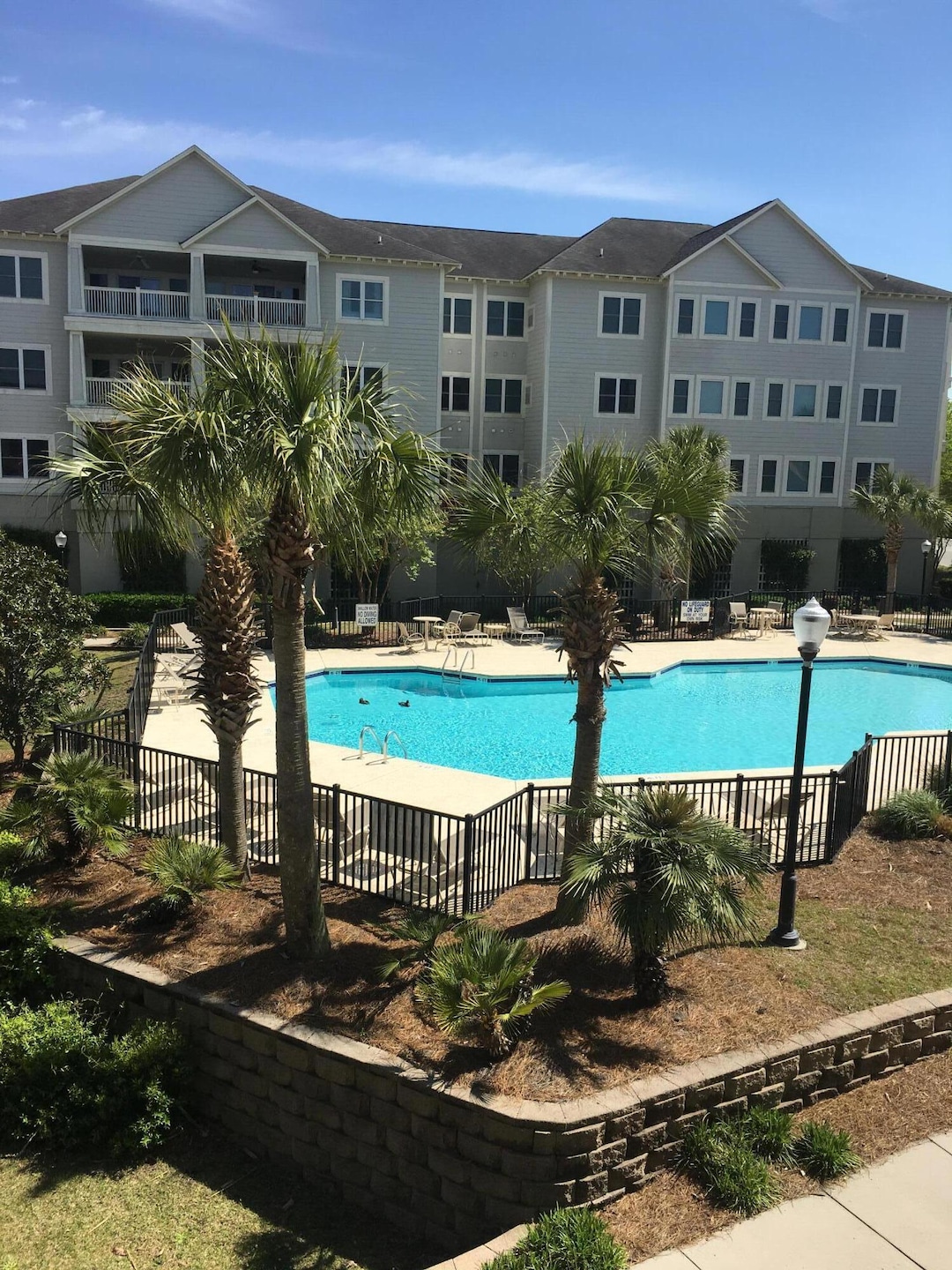 Pelican Pointe Building A