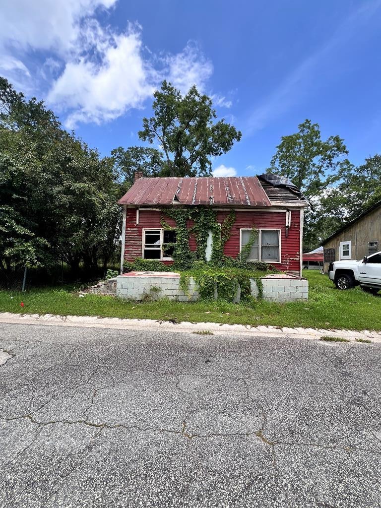 614 2nd Ave NW, Moultrie, GA 31768 - photo 1