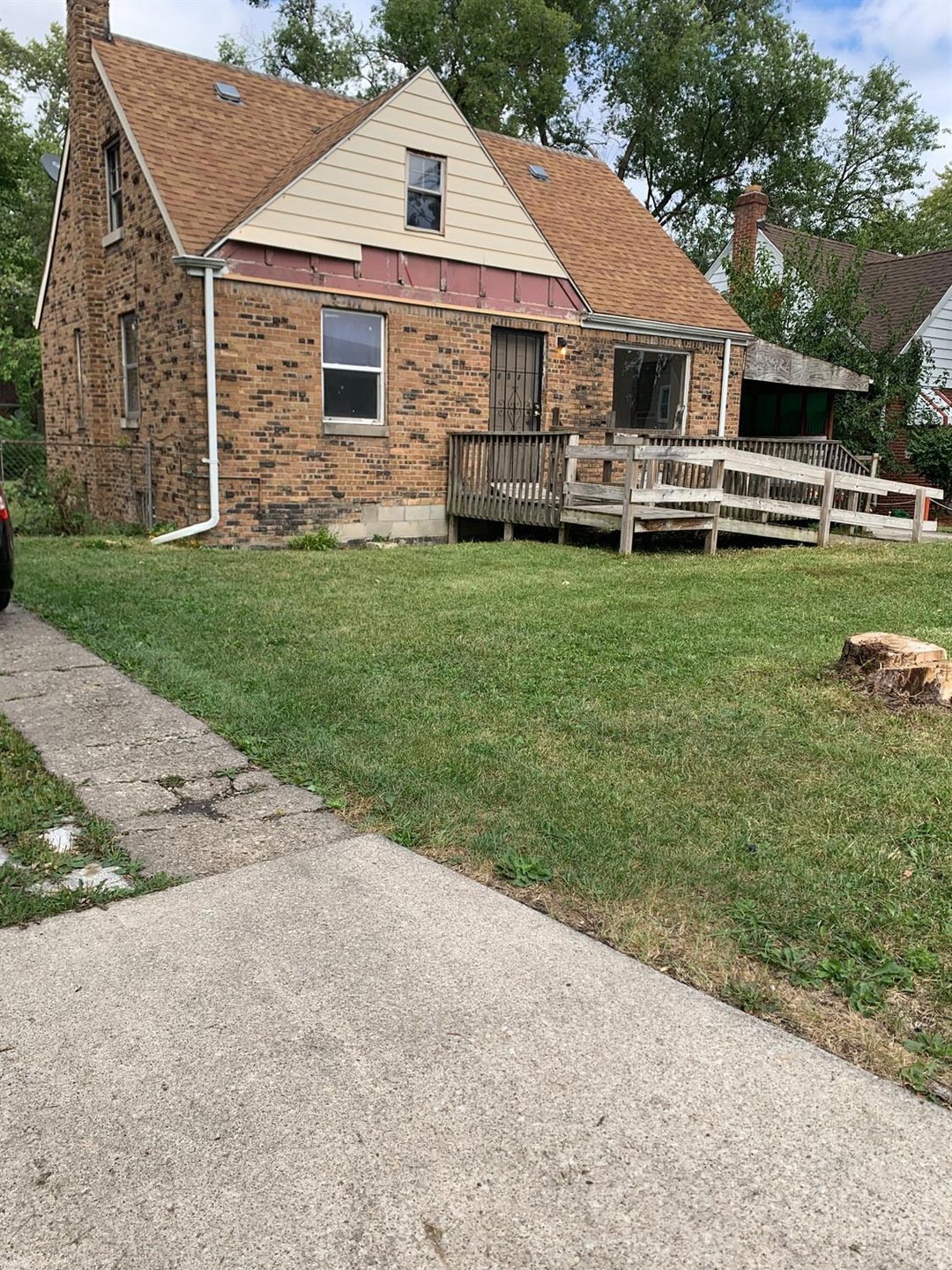 832 E 45th Ave, Gary, IN 46409 - photo 1