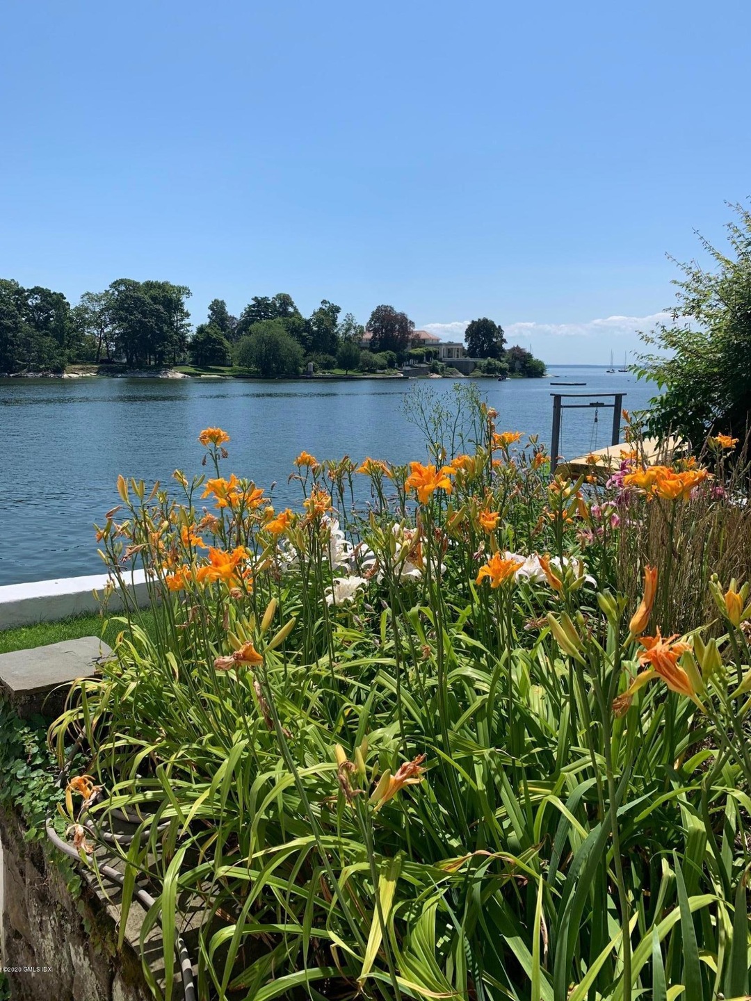 697 Steamboat Rd, Greenwich, CT 06830 - photo 1