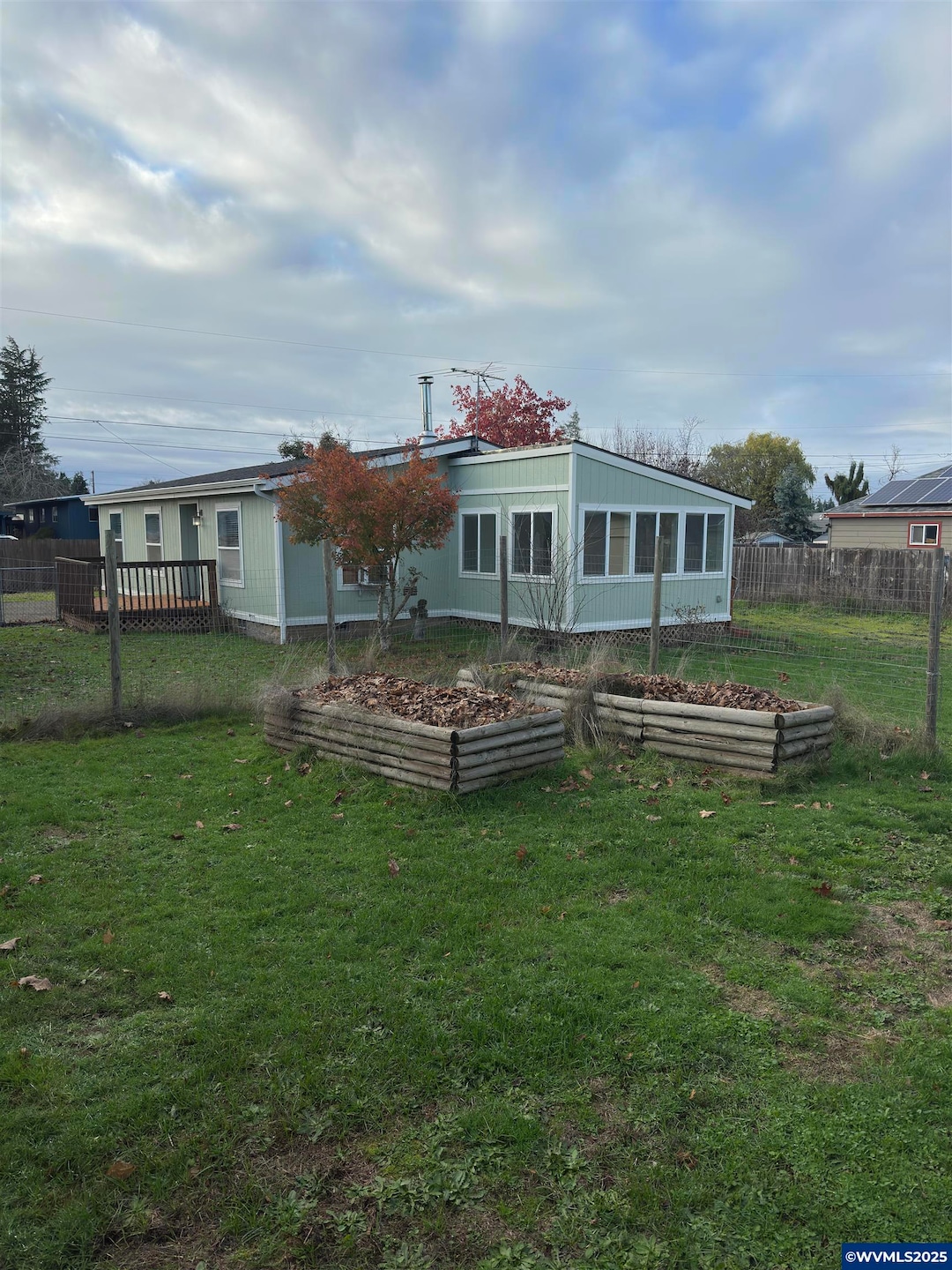 425 B St, Silverton, OR 97381 - photo 1