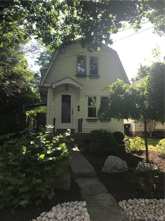 605 Oakwood St, Easton, PA 18045 - photo 1