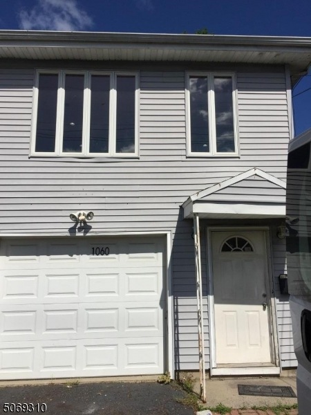 1060 Broad St, Rahway, NJ 07065 - photo 1