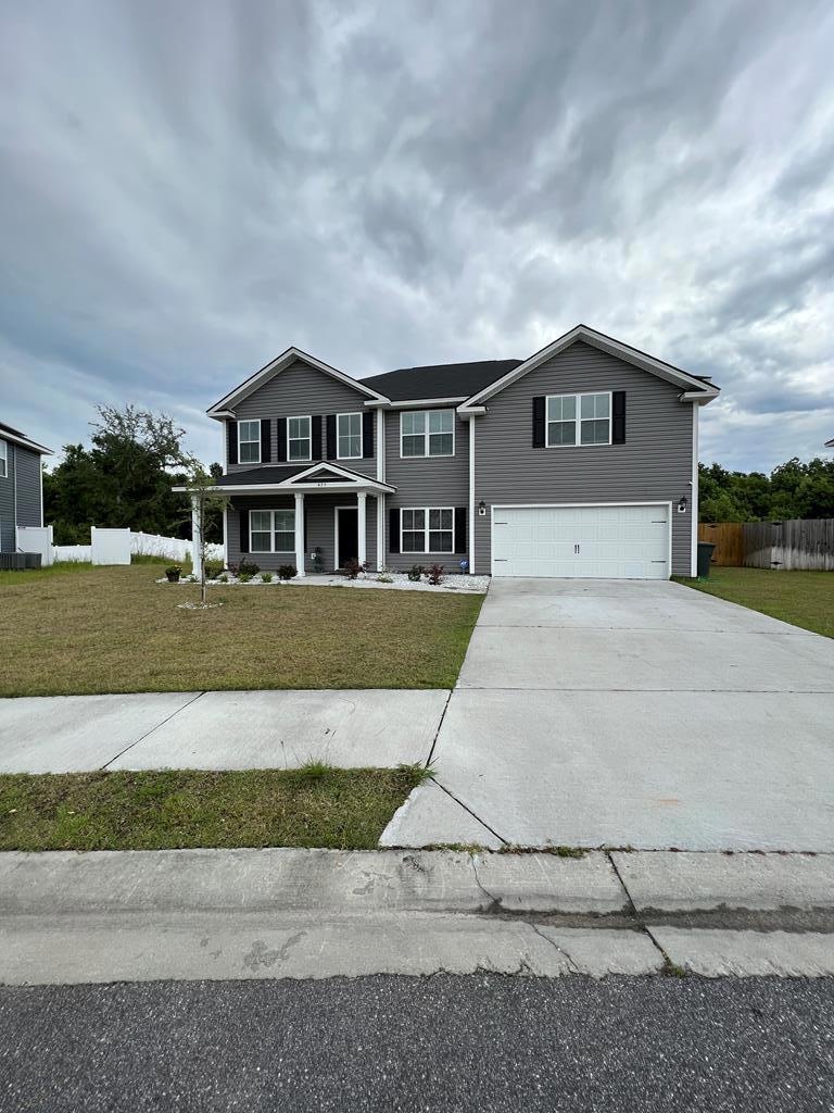 423 Fairview Cir, Hinesville, GA 31313 - photo 1