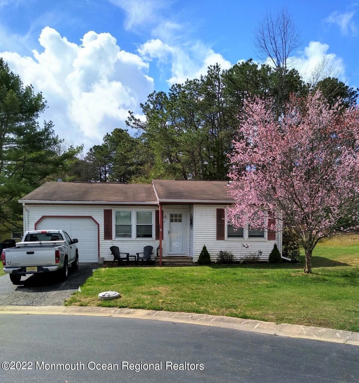 9 Buttonwood Ln, Whiting, NJ 08759 - photo 1