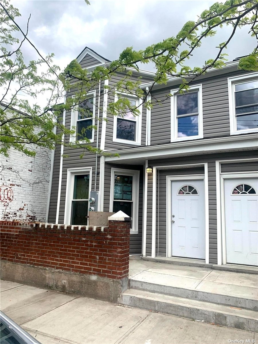 Sold $715,000 • Co-Listing Agent