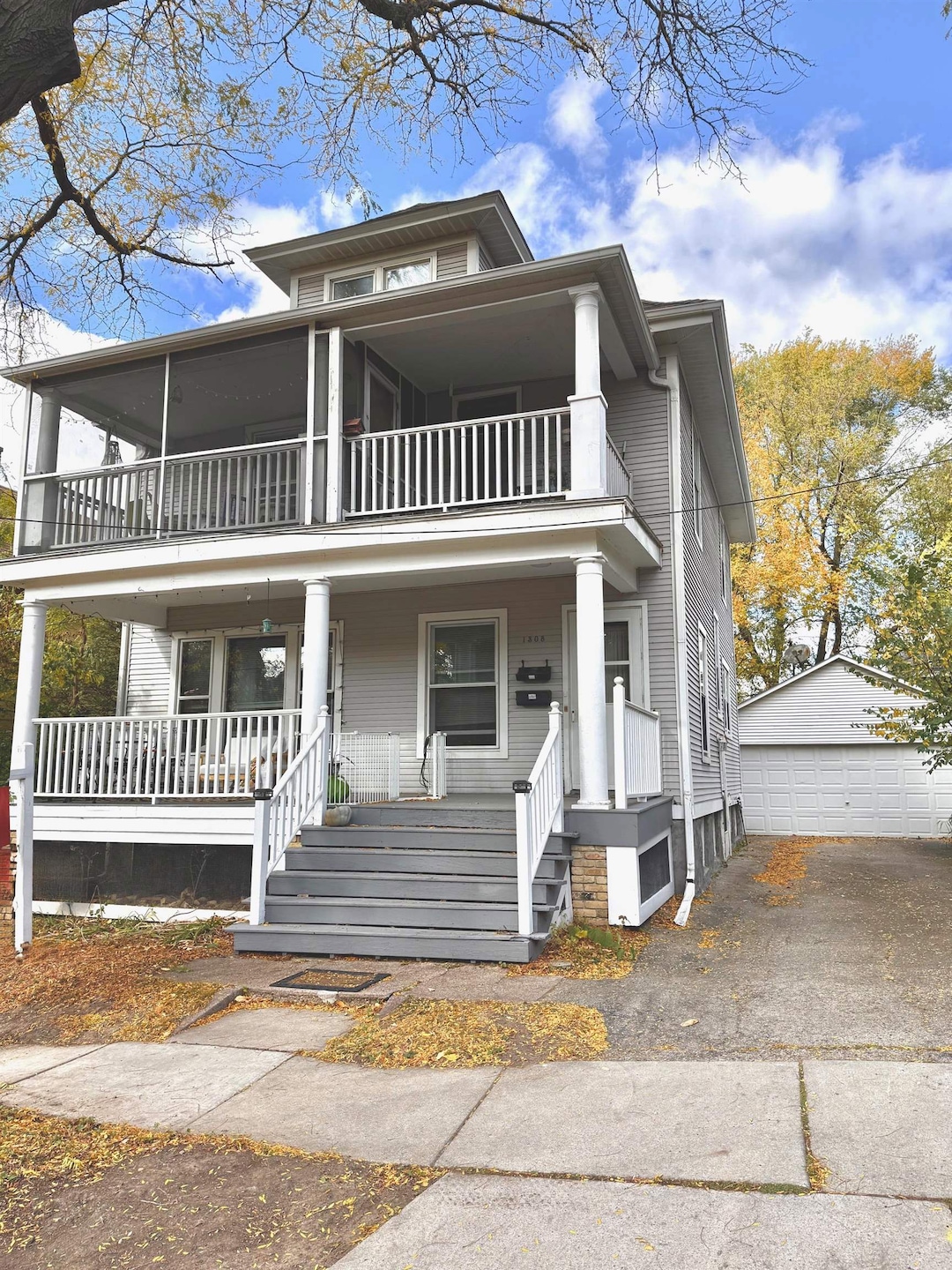 For Rent $1,950/month