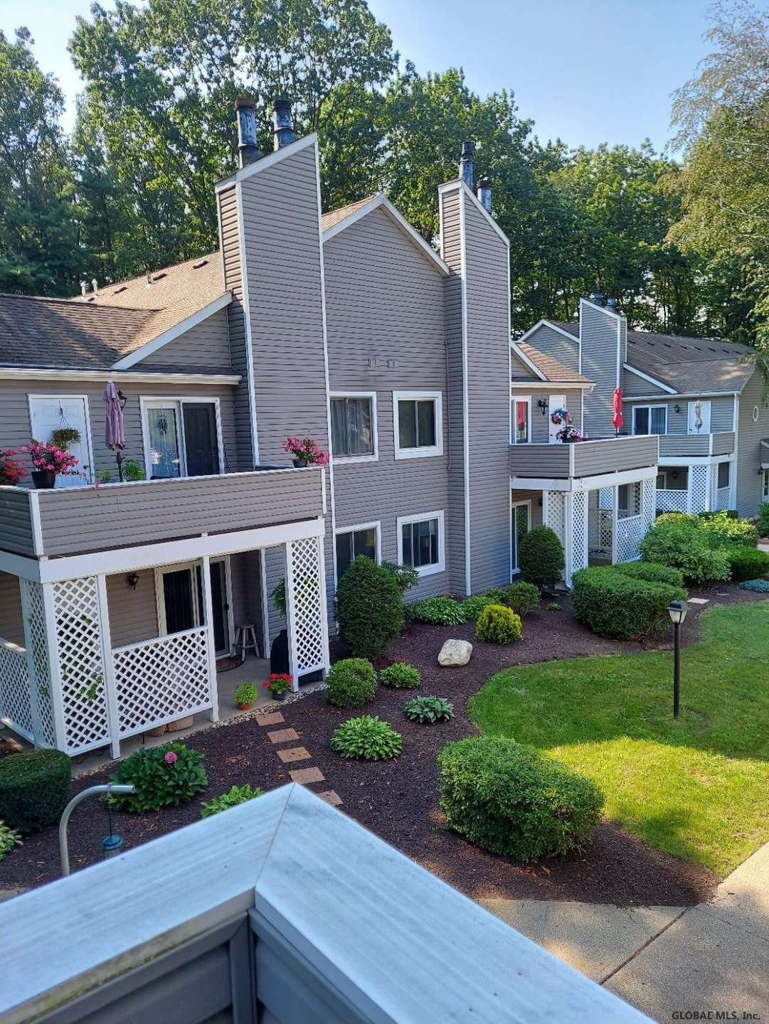 1976 Curry Rd unit D132, Schenectady, NY 12303 - photo 1