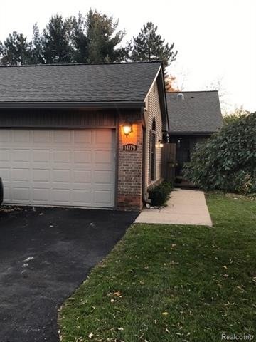 End unit ranch condo