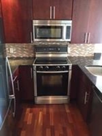 10 Museum Way unit 902, Cambridge, MA 02141 - photo 1