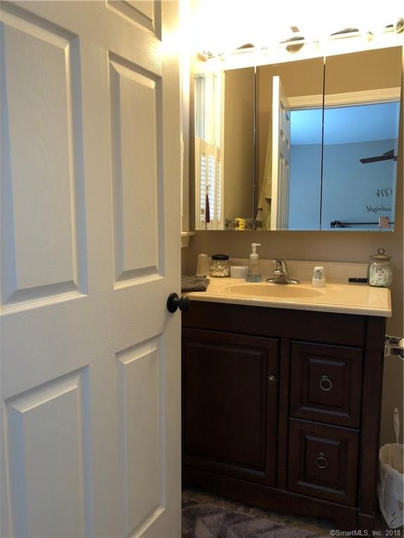 398 Putnam Rd, Plainfield, CT 06374 - photo 1