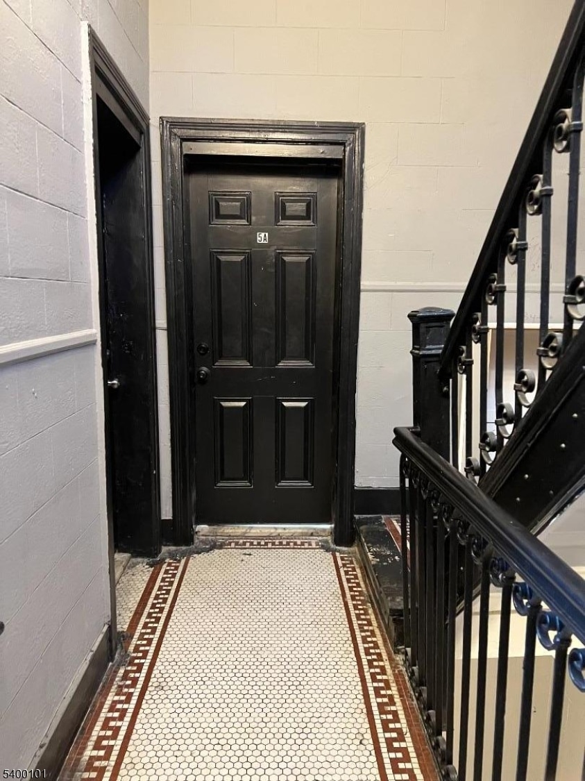 715 Arlington Ave unit 5A, Plainfield, NJ 07060 - photo 1